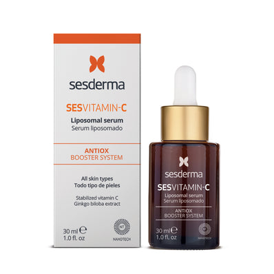 Este suero reforzador de firmeza tiene una textura ligera y es fácilmente absorbido por todas las pieles. Sesderma Sesvitamin-C Liposomal Serum